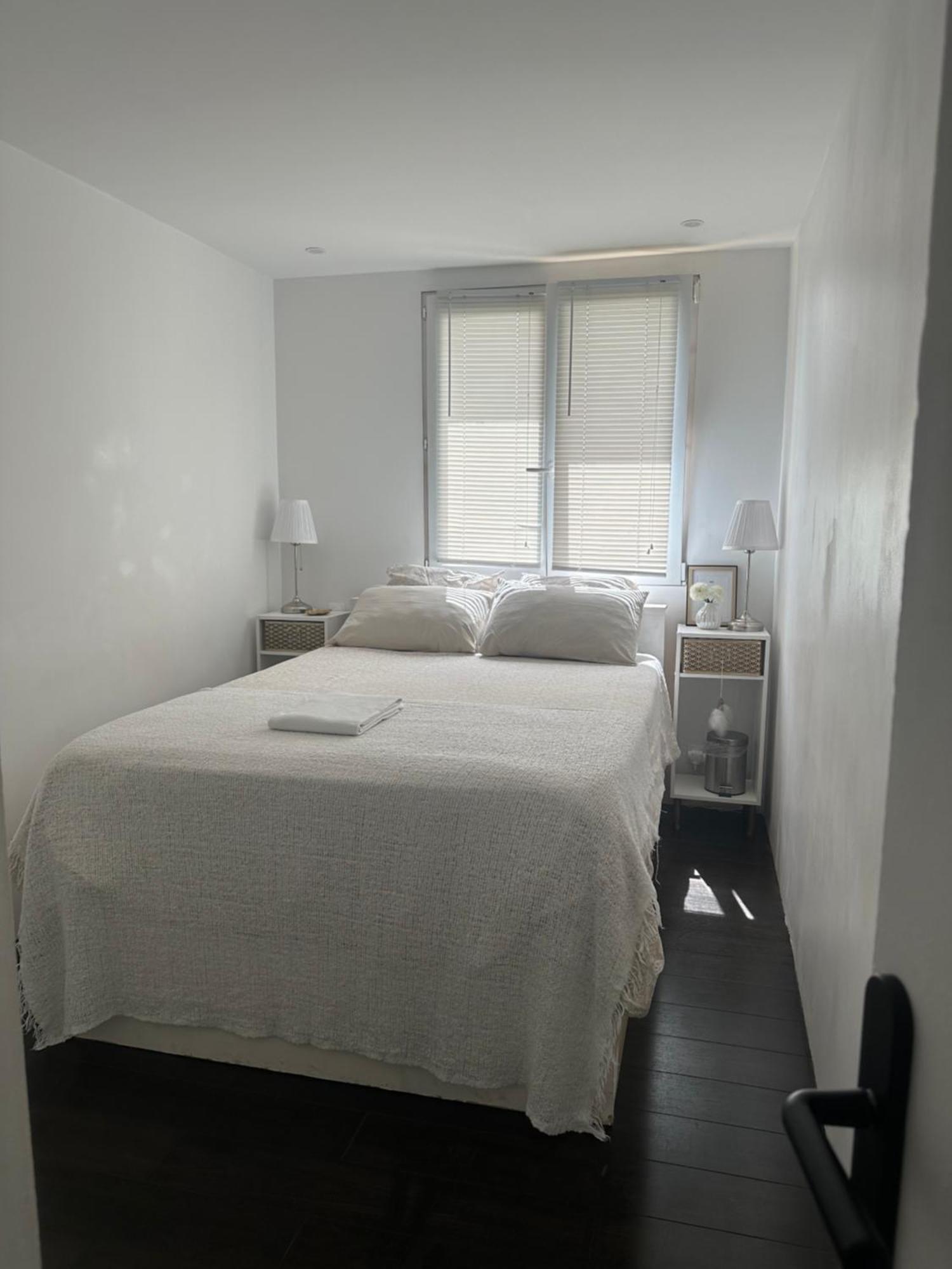 Privatunterkunft Location De Privee Dans Prive, Jardins Et Parking Gratuit 1 Min To Tramway Et 9 Min De Centre-ville, Accessibilite A Plusieurs Transports *